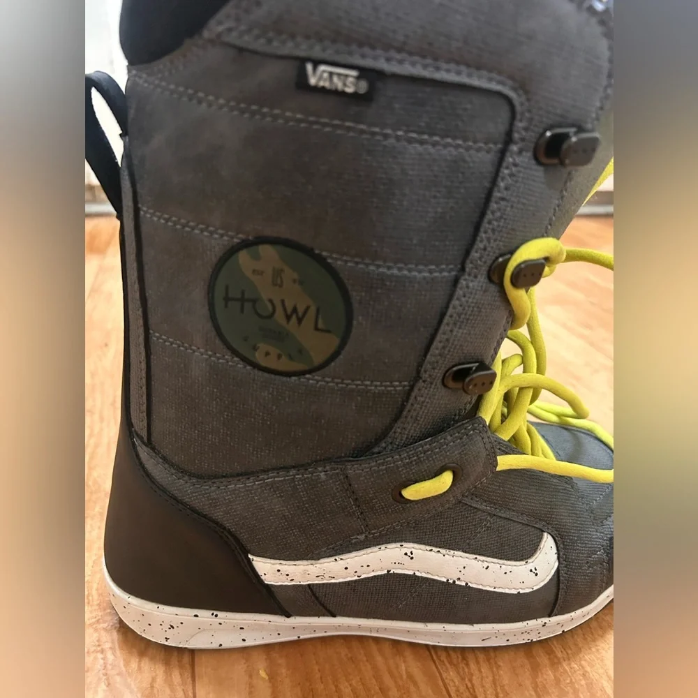 Vans Howl Hi-Standard Snowboard Boots Mens Size 10.5 2018 Collab Rare Gray Camo